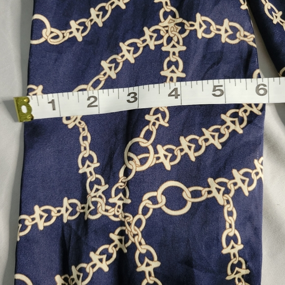 Joe Fresh Navy Blouse Blue Chain Print Gold Size L Large - Picture 7 of 10